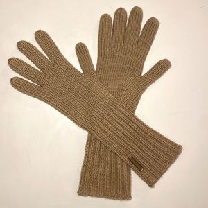 Burberry Knit Gloves